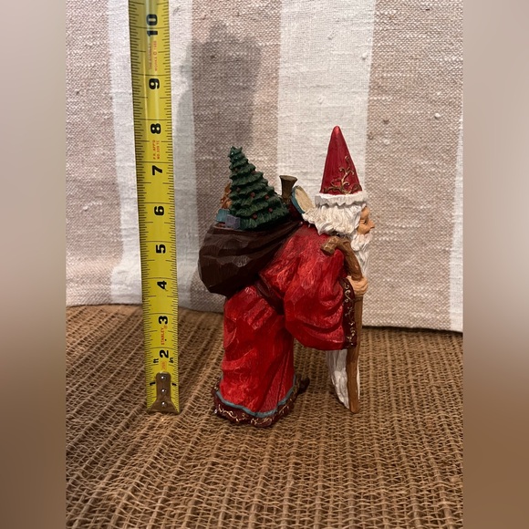 Vintage Santa Claus Figurine – 8” Tall – Old World Father Christmas - Picture 2 of 6